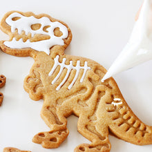 Load image into Gallery viewer, 6-piece Set 3D Dinosaur Biscuit Mold Cutter [Aint no cookies without a Dinosaur Mold!] - Tiny T-Rex Hands